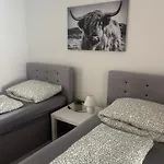 Am Kanonenberg 2